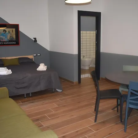 Zonacentro Guest house Naples